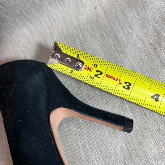 OSCAR DE LA RENTA Sz 8.5 Beaded Toe Cap Classic Festive Pump Designer Shoes - Picture 7 of 10